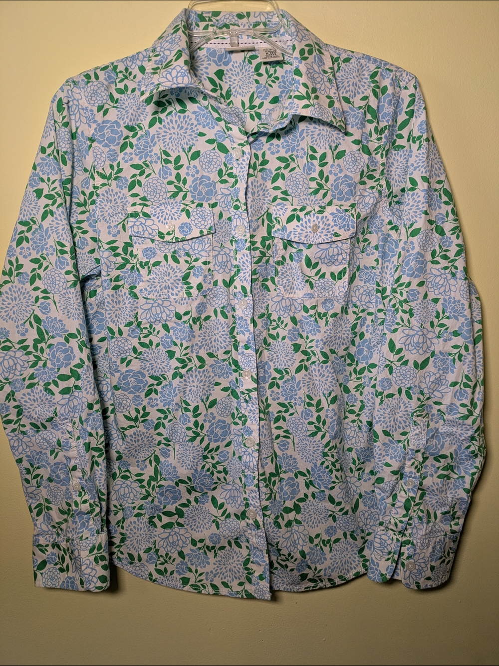 L.L.Bean Blue and Green Floral Top Long Or Short Sleeve Medium